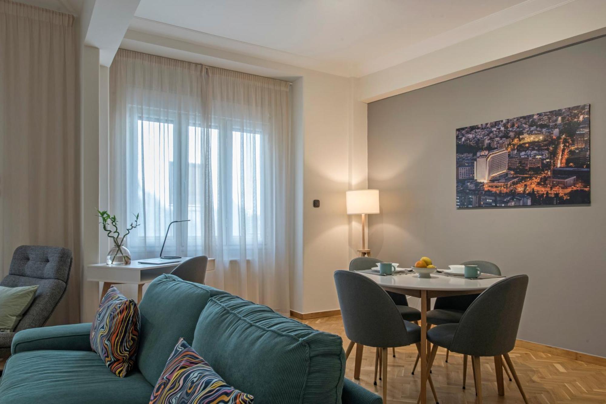 Modern Ilisian Apartment Атина Екстериор снимка